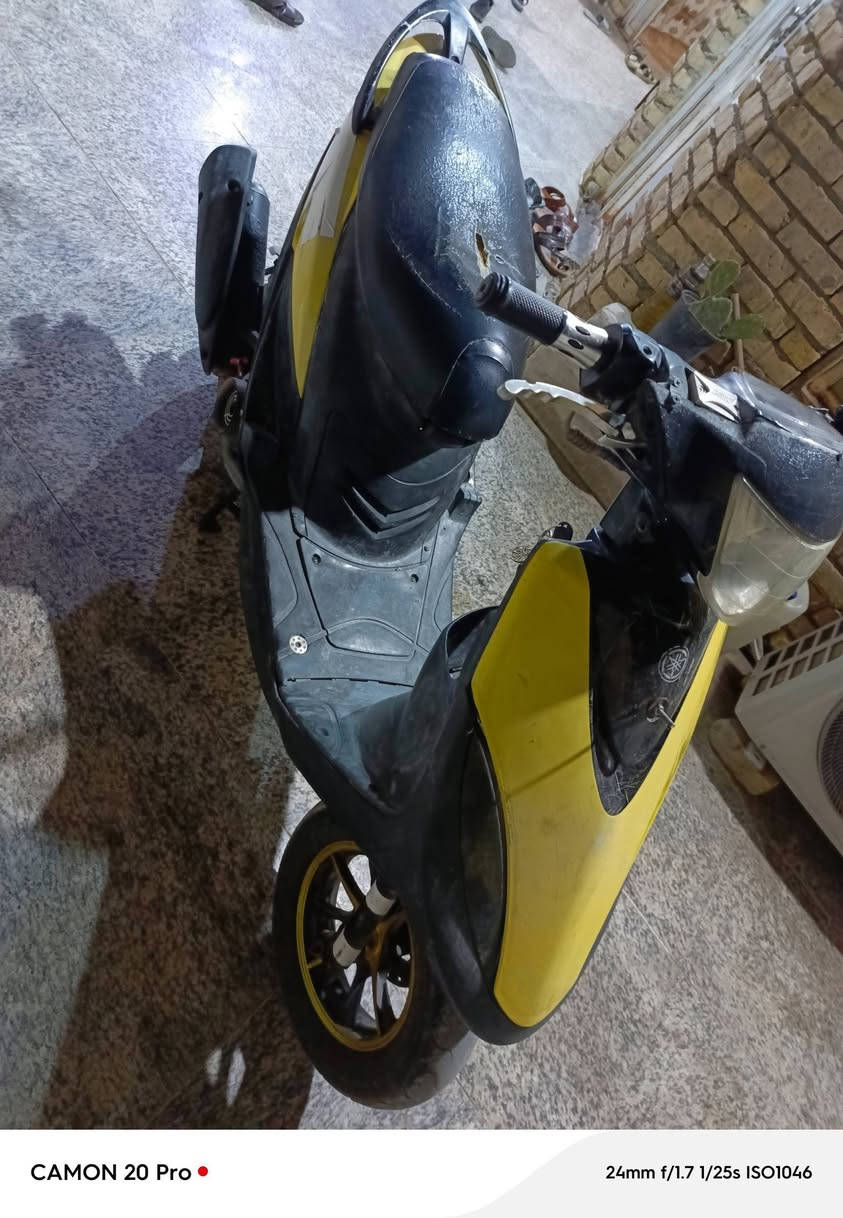 السلام عليكم اخوان. دراجة ماكس عدلة مفتوحة بوشة 55 شغالة سلف هندر. عوزها نواقص كلش بصيطة. سعرها 425 وبيها مجال للشراي.مكاني الناصرية القرية العصرية  مراسلتي خاص


**إذا كنت صاحب هذا الإعلان وتريد حذفه لأي سبب، رجاءا أرسل رسالة إلى الدعم الفني**