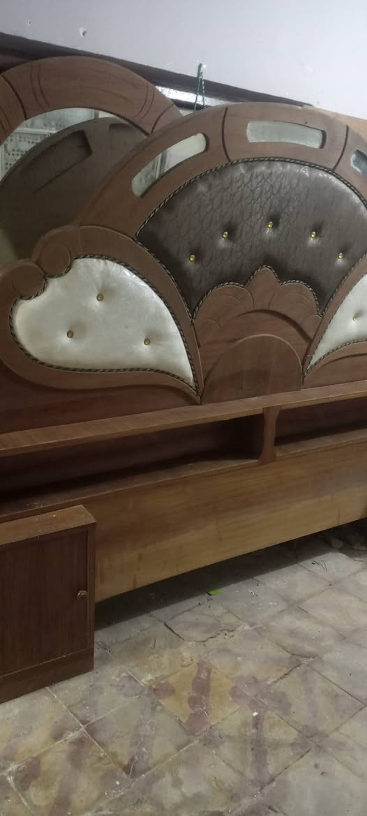 غرفة 4باب السعر 450وبيه مجال للتواصل على الرقم ***********كربلاء
