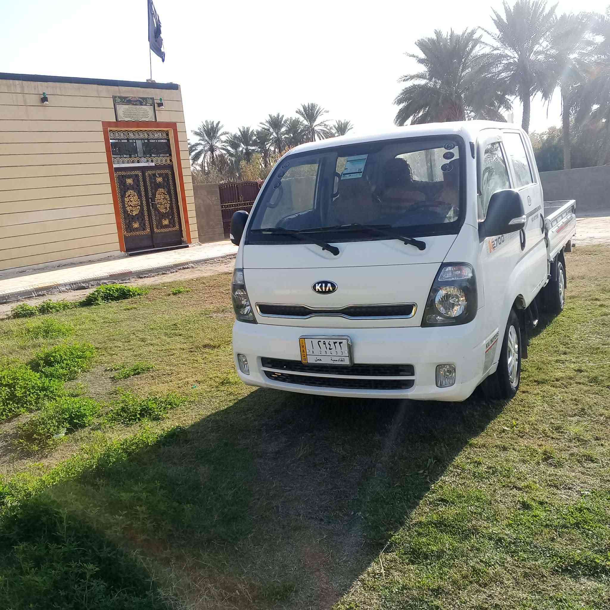 السلام عليكم للبيع كيا دبل قماره موديل ١٩رقم قادسيه كفاله عامه سعر 145بيه مجال العنوان بابل الشوملي اتصال///***********///***********
