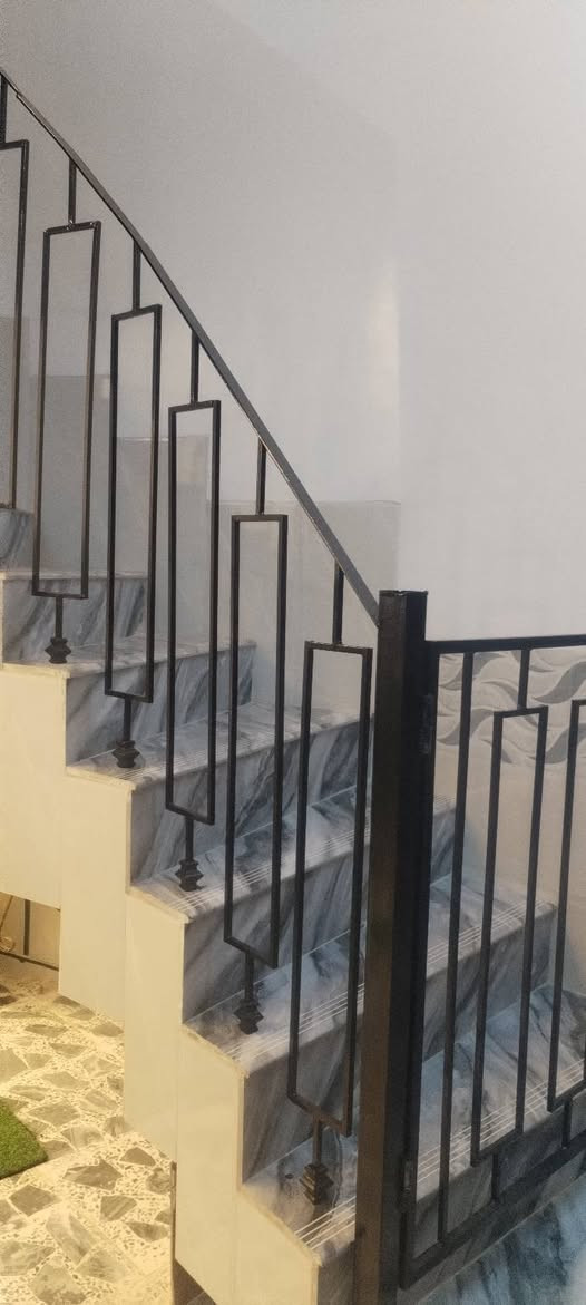 @حدادةالسلطان@

تم انشاء محجل دائري حديد صب في ناحية الشورة
للطلب
*********** واتساب
*********** اتصال
#حسين
