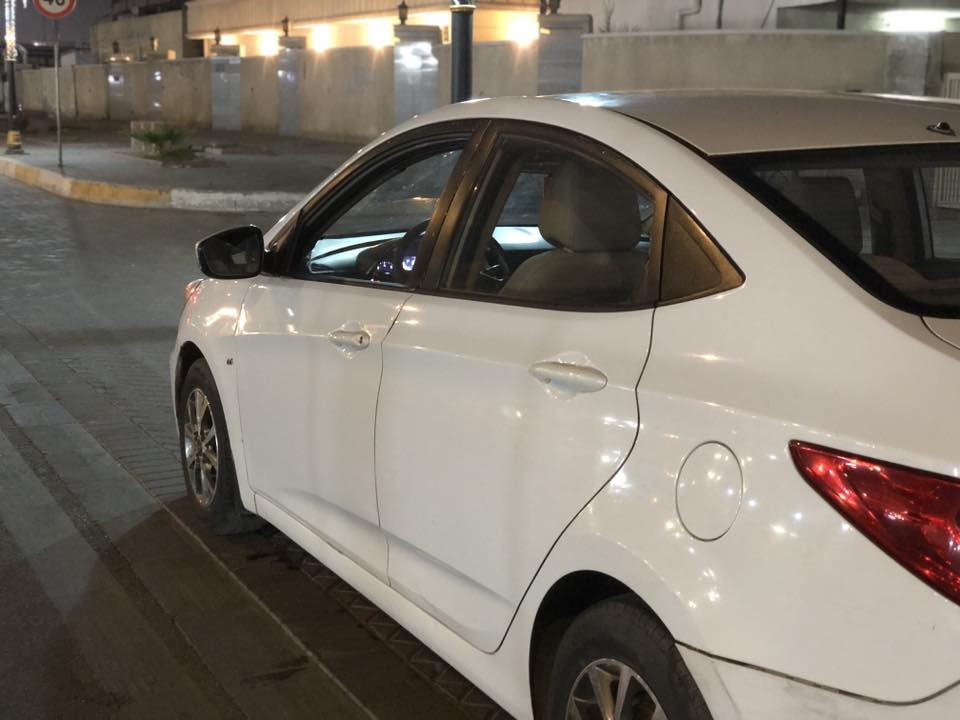 السلام عليكم
للبيع هونداي اكسنت 

الموديل: 2013. خليجي محرك 1600

رقم بغداد 5 ويل كب اشاير مري تحكم ستيرن بدون تبديل بيها بارد بسيط

 تبريد ثلج بيها تخم تاير نضيفات

 السعر108 ورقة وبيها مجال الاتصال على الرقم ***********
