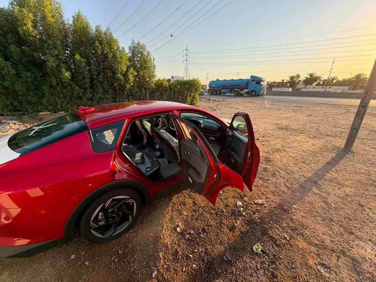 السلام عليكم
كي فور موديل 25 امريكي 
الصور الحادث بالمنشور
***********
العنوان بغداد بسماية
السعر مناسب بغداد, العراق
