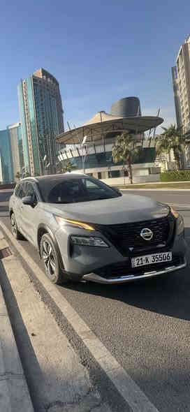 نيسان روج 2021 بلاتينيوم 
رقم سليمانية 
4 سلندر المرغوب 
مواصفات اعلى شي بلاتينيوم 
كيجات دجيتل هيد اب اندسبلي 
كشنات جلد تدفئه جميع الكشنات امامي و خلفي 
صندوك كهربائي 
ضرر خفيف تفاصيل خاص 
السعر 220 و بي مجال 
*********** واتساب 
***********
