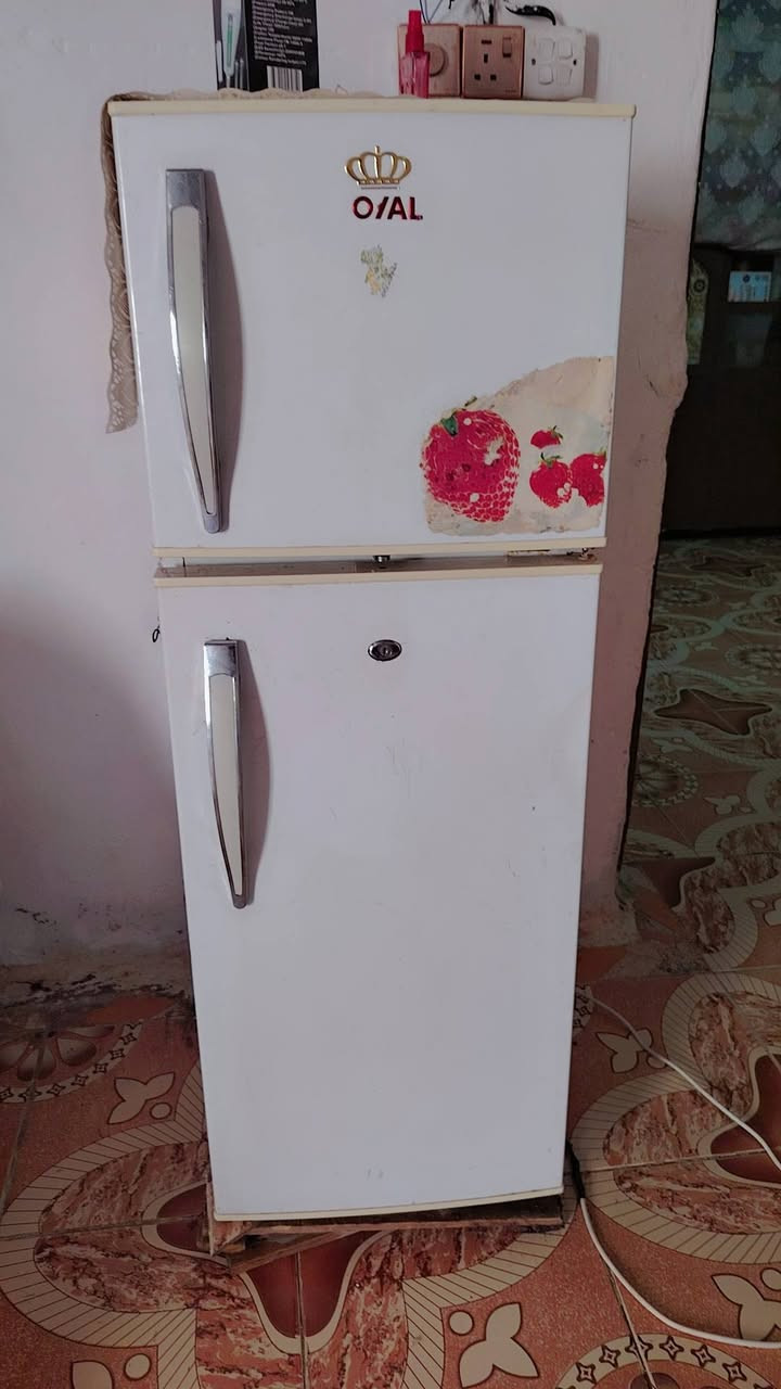 سلام عليكم ثلاجه لبيع حجم وسط شرط شغل ماطور كسر سعر 180مكاني مجر


**إذا كنت صاحب هذا الإعلان وتريد حذفه لأي سبب، رجاءا أرسل رسالة إلى الدعم الفني**