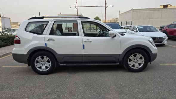 تحيه طيبه 
للبيع موهافي 2010 وارد خليجي رقم بغداد بأسمي السياره فول عدا البصمه كراسي كهرباء وذاكره فتحه سقف فور ويل جنطه شفط تبريد منفصل ثلاث قطع لايتات زينون بلادي مري شفط قلاب عند الرجوع تخم تاير جديد وصدر جديد 
تبريد ثلج منظومه جديده 
السياره بدون صبغ فقط بالداير مال جاملغ الخلفي جزه منه مصبوغ 
مكاني بغداد السعر 134 ورقه 
 للتواصل اتصال على الرقم *********** بغداد
