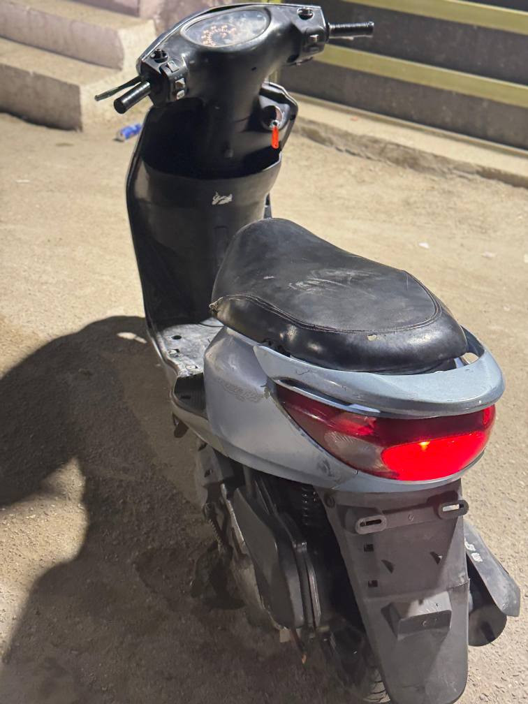 دراجة بريز نضيفة مكينة ناعمة تخبل بلادية برغي ممفتوح بيهة كهربايات كلهة شغالة نكرة سلف بكل وقت سعرهة ٦٥٠ بيهة مجال قليل مكاني الطالبية فلكة ٨٣
اي ستفسار *********** بغداد, العراق
