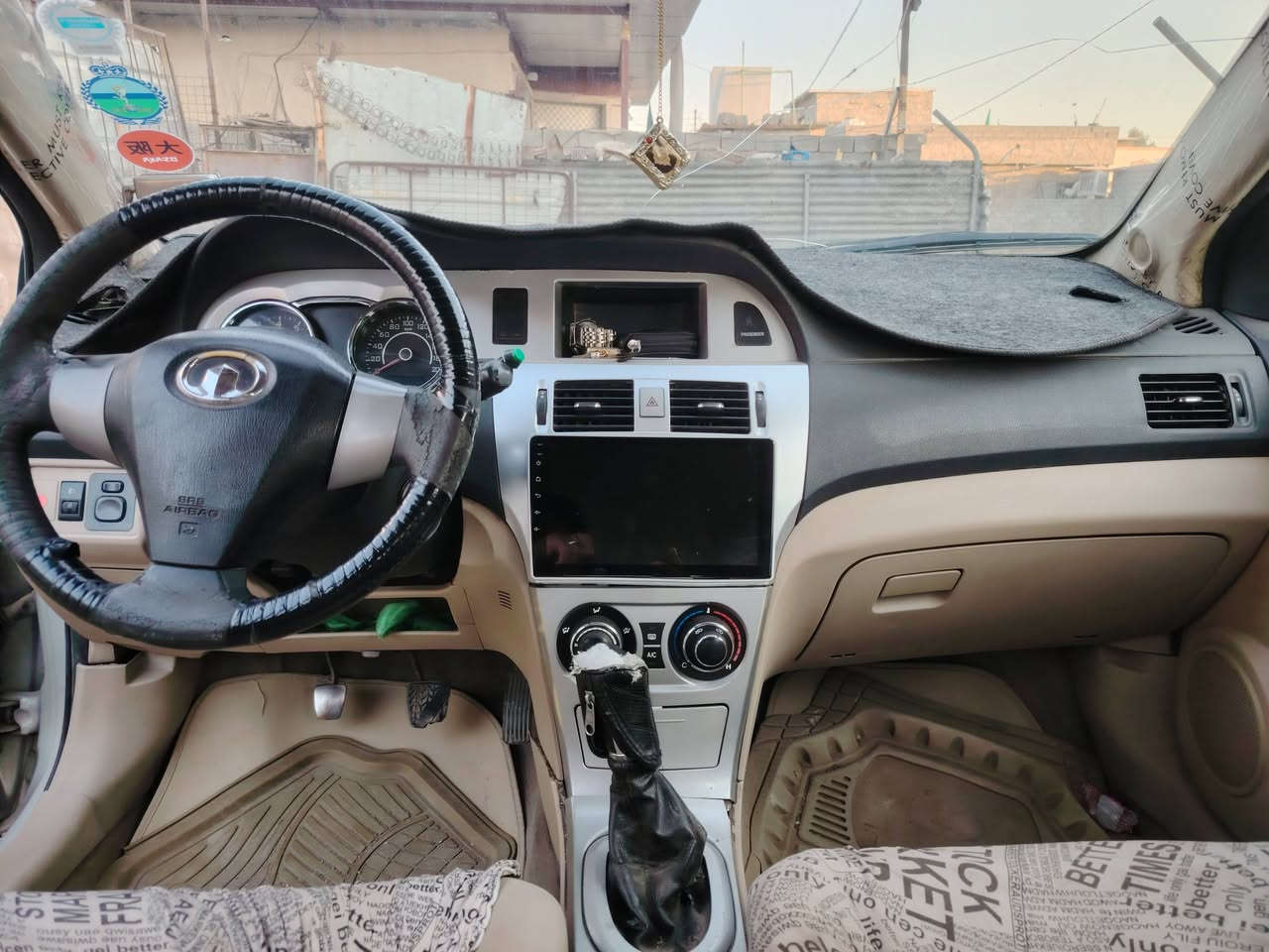 كريت على وضع الشركة موديل ١٢ بسمي  كير عادي كير مكينه تبريد  كوله شركه  سعر  ٥٠ بي مجال.  مكان بغداد ***********
