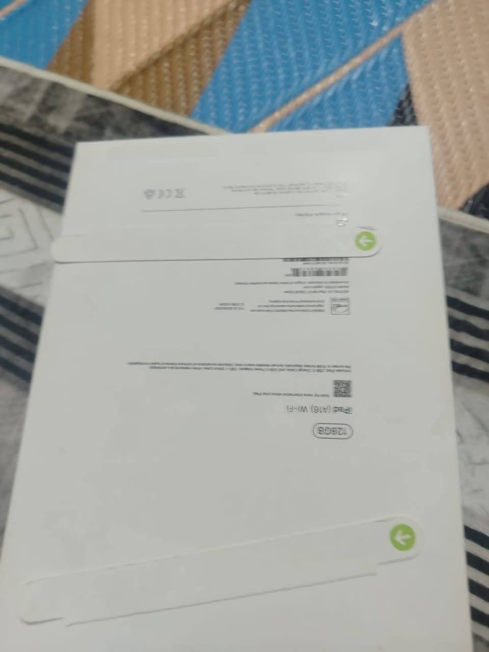 السلام عليكم 
معلومات الآيباد 📱
الجهاز: iPad (A16)
النظام: iPadOS 26.2.1
رقم الموديل: MD3Y4LL/A
السعة الكلية: 128 GB
معالج قوي للألعاب والدراسة والمونتاج الخفيف 🎮
شاشة كبيرة مناسبة للمشاهدة والرسم
يدعم Apple Pencil
بطارية ممتازة تكمل يوم كامل بالاستخدام الطبيعي
مناسب لـ:
الدراسة
اليوتيوب والأفلام
الألعاب مثل ببجي وكود
الرسم والتصميم الخفيف
برامج الأوفيس
بغداد السعر 500الف


**إذا كنت صاحب هذا الإعلان وتريد حذفه لأي سبب، رجاءا أرسل رسالة إلى الدعم الفني**