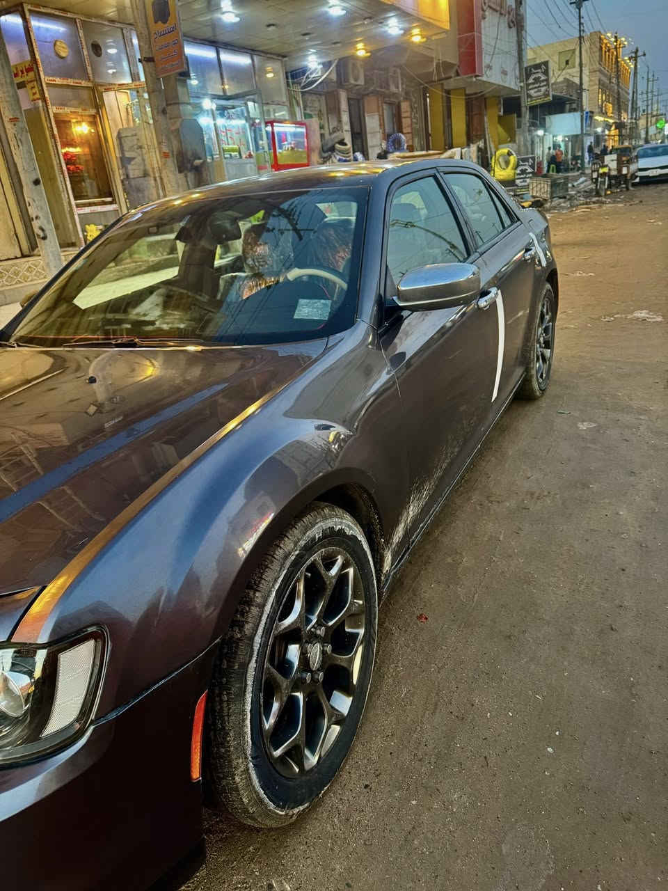 اوباما للبيع او المراوس رقم بصره  ابأسمي 16-17سياره جاهزه كير ماوس تحكم ستيرن شفتات كامرا خلفيه كشنات كهربائيه جهتين تخم تاير استخدام شخصي السياره فور ويل ملغي بيه 4 قطع صبغ مكاني البصره رقم الهاتف متوفر واتساب ***********
