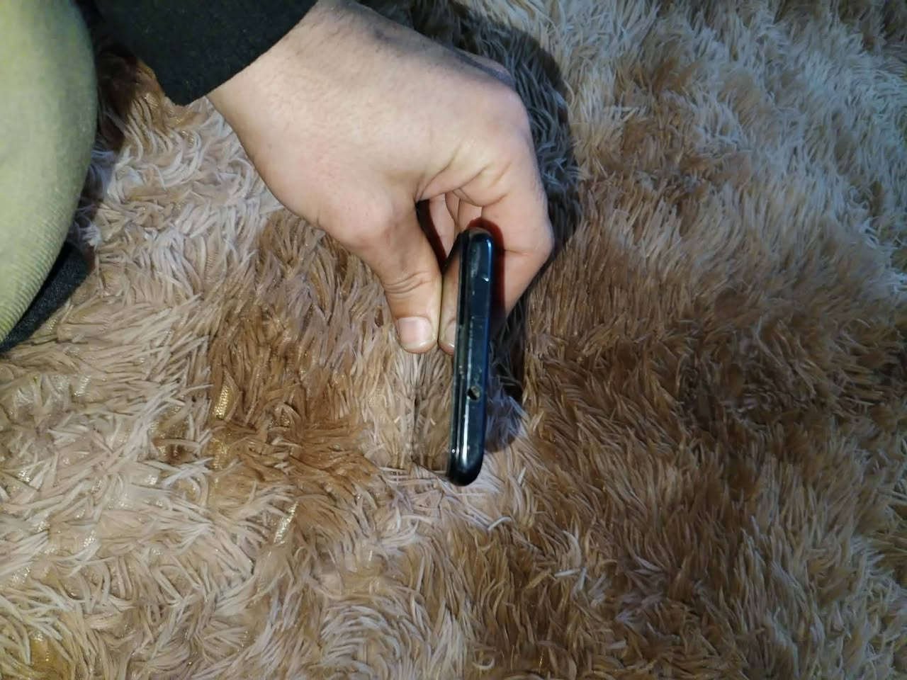 جهاز البيع شرط قطاره بلشحن لا يشكل لا شي جهاز كدام العين ذكراه ١٢٨ رام ٨ سعر ٨٠ شراي يخبر ***********
