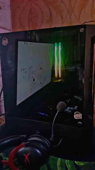 السلام عليكم بي سي للبيع INVIDIA GPU .. GeForce RTX 4060
Memory 16.0 GB 

Disk  Bullet PCle 3-1TB

Ethernet Realtek PCle GbE Family Controller

CPU 12th Gen Intel (R) Core (TM) i5 -12400 F

ملحقات شاشه Micro star 2k165 فريم 

سماعه Hyper X Cloud 2 

UBS من ماركة ROOK مع ماوس وكيبورد گيمينگ السعر 950 الف وبيها مجال للطيبين
التواصل 0788406289 
‏‪0772 786 5780‬‏
