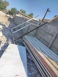 سندويج للبيع 07825069255