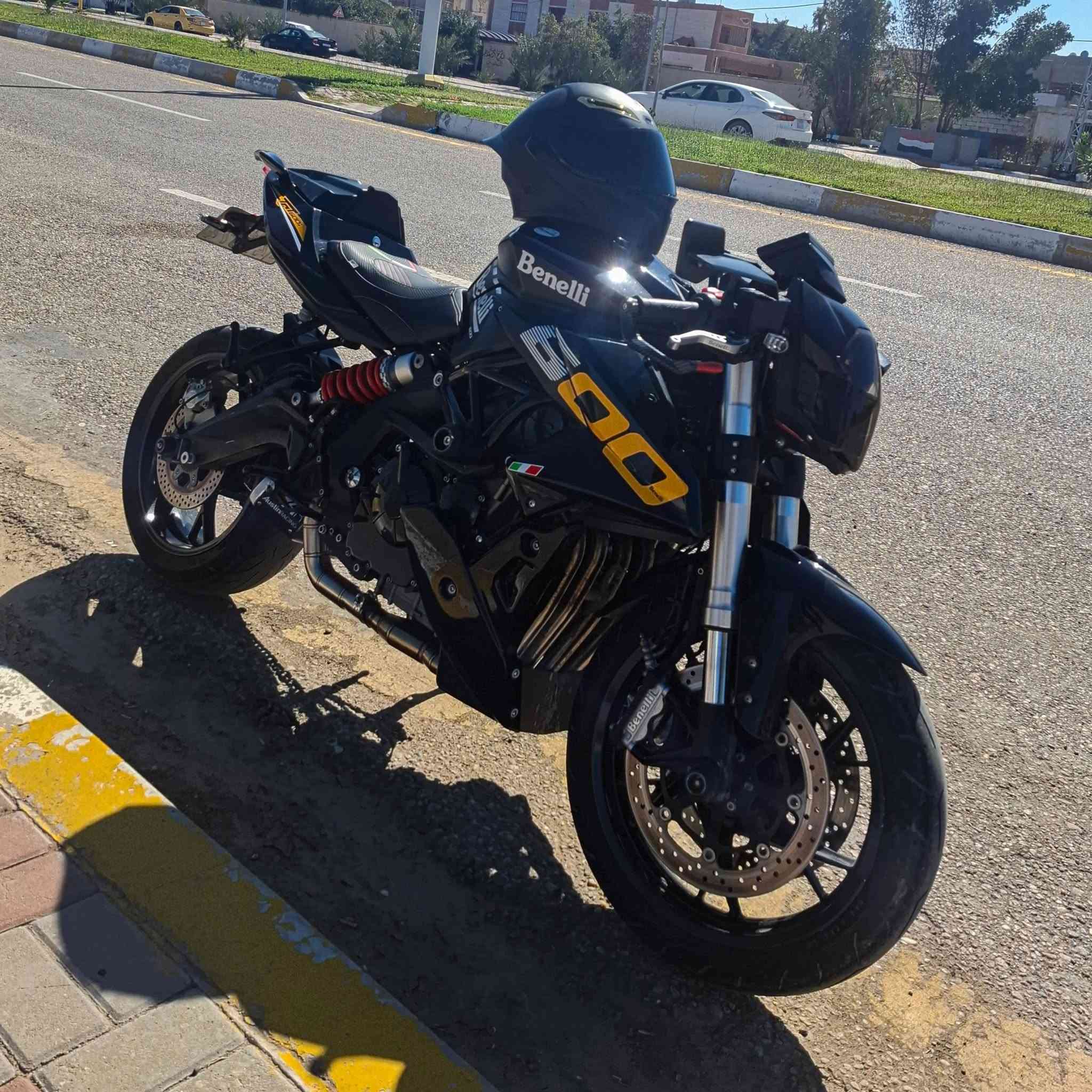 Benelli 600i tnt 2021
نازلة ب 2023
الدراجة رقم بغداد وسنوية باسمي تحويل ثاني يوم

مكان الدراجة الأنبار الفلوجة

ممشى الدراجة 2700 كيلو قابل للزيادة الدراجة قليل اطلع بيها

الدراجة كفالة عامة من /مكينة /كير/كهربائيات /شاصي/من كلشي من التاير للتاير  الدراجة جديدة بمعنى الكلمة كلش معتني بيها دهن موتل/بانزين فقط محسن /مي راديتر موتل اخضر زيتي /الدراجة عليها شلعة ومعدل تشك الكاع وعليها صوت طرب الدراجة مطالعة غير من البيت للشغل الدراجة جاهزة من كلشي بس شغل واطلع تايرات جديدة ودهن وفلتر جديد بدلته قبل يومين
 
عليها اضافات متنعد ملغومة تزويد

•ستيرن رياضي قطعتين  اصلي ماركة  ترازون

•دمبر ستيرن اصلي ماركة  ترازون

•يدات رياضية وكالة اصلية

•مقابض اصلية وكالة

•كرون ستيرن كاربون فايبر  

•مرايات H2كاربون فايبر اصليات

•ستاند مبايل اصلي

•واقية راديتر cnc شحن خاص

•حاضنة مكينة cnc شحن خاص

•تخم سلايدرات وكالة اصلي / مكينة /اكسل امامي /•اكسل خلفي

• هدرز ستانلس ستيل اصلي

•بوري وسطي هدرز ستانلس ستيل اصلي

•اكزوز AR كاربون فايبر اصلي من الوكالة و شاد وياه كاتم علمود يقلل الصوت تريد تشيله تريد تبقيه صوتها يخبل بالكاتم او بدون كاتم للمعلومة صوتها بالفيديوهات بدون كاتم

• لزكة قبغ تانكي كاربون فايبر الاصلية

•قاعدة رقم رياضية

•عليها وشمات تانكي وصفاحيات  بنلي اصلي

•بطارية BS اصلية من الوكالة

•دوشمة تخم شغل خاص فول

•عليها قمبورة اصلية شحن خاص

•عليها شغل كاربون فايبر

•ويل امامي + خلفي تغطيس كاربون فايبر

•واقي دشلي الزنجيل كاربون فايبر

•قباغة مكينة تغطيس كاربون فايبر

• ستاند صفح  رياضي

•حاضنة ذيل خلفي cnc شحن خاص  

•عليها تخم لدات انارة ليلية /ذيل خلفي /مكينة /بجم امامي

ستيرن الدراجة الاصلي موجود تاخذة ويه الدراجة وكم غرض من غراض الدراجة هم

الدراجة بيها ملاحظة بسيطة من حملتها بالكية صارت

سعر الدراجة 59 ورقة واتشرف بالكل وبالخير على صاحب النصيب 

رقم الهاتف / *********** اتصال + واتس اب
