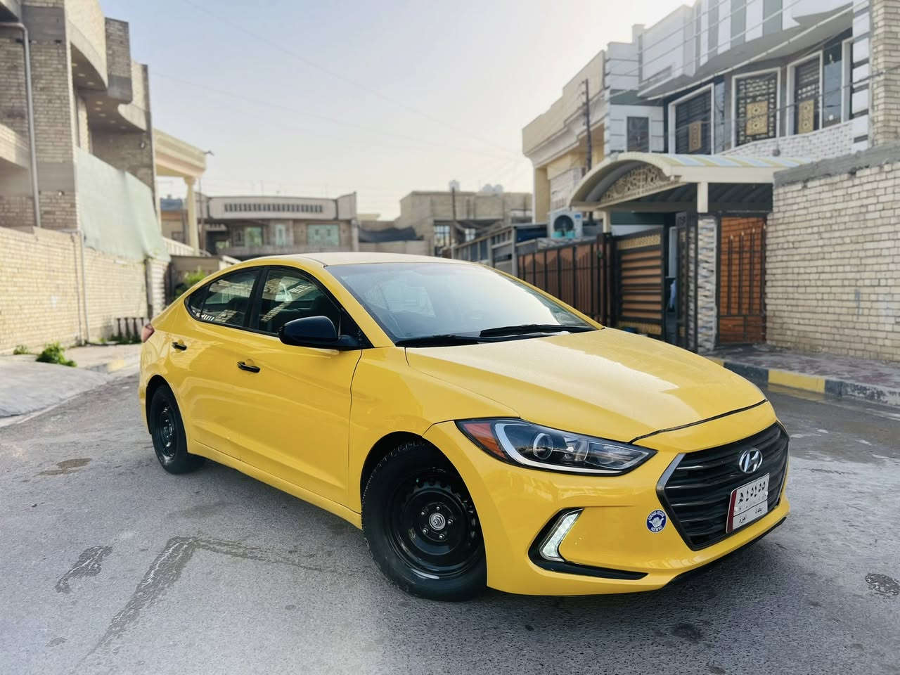 هونداي النترا موديل 2018 كير ATM وارد امريكي صور الحادث بالمنشور  بدون لغد ولا شاصي ولا حوض  ماشيه 86 حقيقي
مكينة گير حدادية تبريد على الفحص
حجم المحرك 2000 دوش المرغوب لا تبخير ولا تنقيص
رادار امامي رادار جانبي رادار خلفي
تحكم ستيرن
شاشة 
كامره دواره 
تدفئه تبريد 
لايتات زنون
لد امامي خلفي 
مكان السيارة بغداد
رقم بغداد  دولي بسمي تحويل ثاني يوم  مصفره هيئه وغرامات 
أي استفسار  ***********
