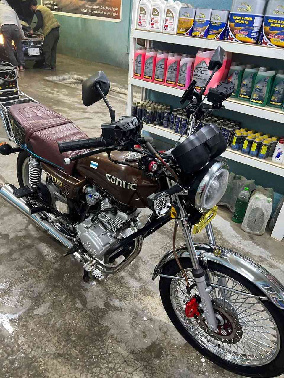 دراجه سونك 2024 طالعه شهر 11 كمرك مدفوع دراجه نضيفه مناقصه شي عليها منضومه زنون شاشه الكترونيه السعر 800 وبيها مجال قليل ***********9 مكلف بل النشر اتصل وبيك خير ودلل
