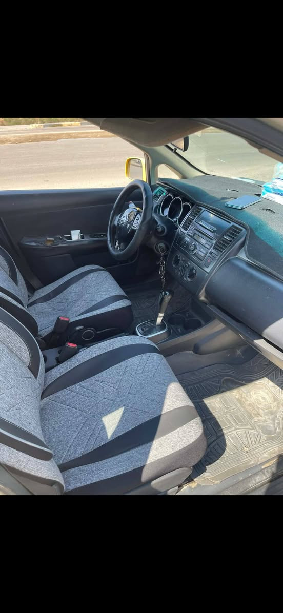 السلام عليكم نيسان فيرسا اللبيع موديلها 2008 وارد امريكي بدون حادث صدر امامي خلفي جديد مكينه وكير جدد تخم تاير جديد تبريد شغال  السعر 58 ورقه رقم انكليزي هيئا وغرمات مصفره الرقم *********** بغداد, العراق
