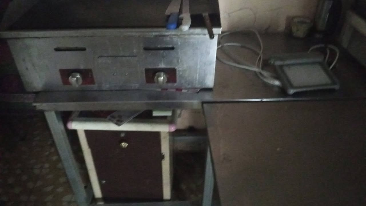 سلام عليكم غراض المطعم للبيع الاستفسار الاتصال ***********
