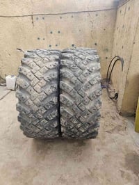 تايرات 17~5~25 ياباني العنوان بغداد للاتصال 07703853226