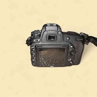 نيكون 750 • كاميرا • نجف