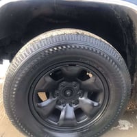 تخم تاير ويل مال باله جديد نضيف حيل الله شاهد 265/70/17 اتصال 07773838...