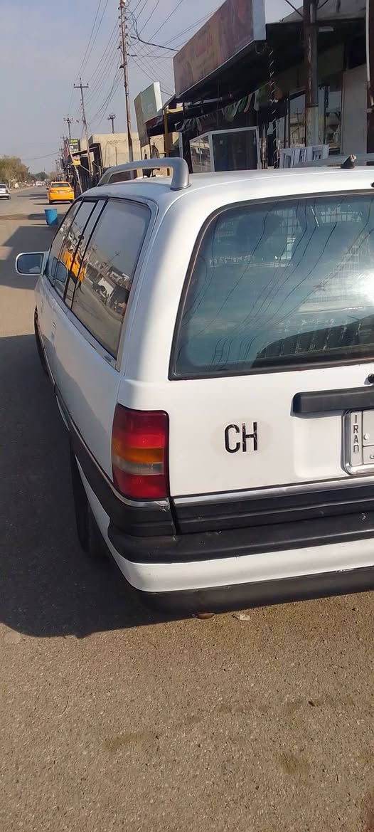 للبيع اوميكا حجم 2000 بلاد سياره جديده كلش حلوه مشروع وطني باسمي سنويه لحد 2028 كابون بنزين بي السعر 42 وبي مجال أي استفسار خابر وتتدلل *********** رقم السياره كركوك
