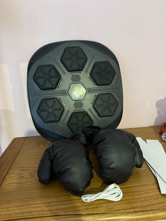 السلام عليكم 
� إلكترونيات متوفرة بأسعار حلوة
منتجات متنوعة – قطع محدودة
بيع مفرد فقط
مناسب للاستخدام الشخصي
السعر يختلف حسب المنتج كل منتج موضح تفاصيلها و سعرها اسفل كل صورة من النتجات
للتواصل: خاص

متوفر توصيل لجميع المحافظات


**إذا كنت صاحب هذا الإعلان وتريد حذفه لأي سبب، رجاءا أرسل رسالة إلى الدعم الفني**