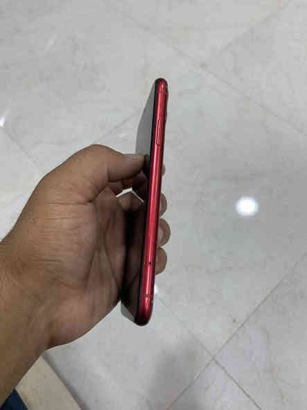 للبيع ايفون 11 ذاكرته 256 كيكه جهاز لوك شخط مابي كاميراته فول فقط شاشه مبدل تفصيخ مالت غير جهاز فيس ايدي شغال جهاز كل بلادي شرط حاسبه بطاريته بلادي 85 شرط مايصرف شحن نمودج M أمريكي سعر 225 وبي مجال خاص او اتصل ***********
