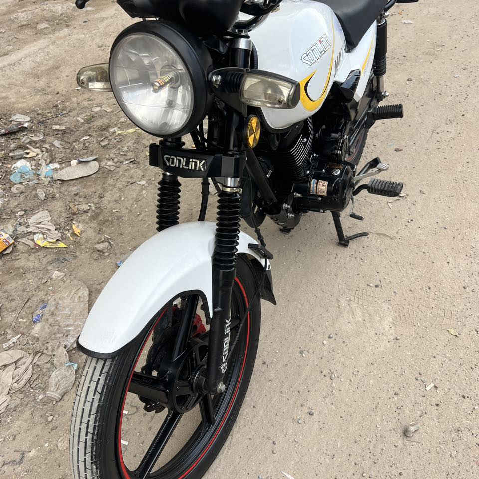 ‏سلام عليكم دراجة للبيع سونك ماكس كفالة عامة موديل 24 دراجة أي نقص ما أبيها كفالة عامة السعر 700 وبيها مجال الرقم بغداد***********
