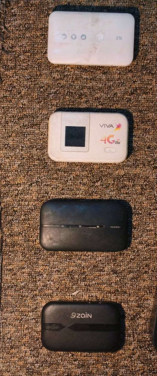 السلام عليكم
راوترات طلعلي بالباله اكو بيهن عالمي كل الخطوط واكو مخصص فقط زين الكويت وتكدر تفتحه

المهم ابيعهن كلهن شلعة ب25 وبالعافيه
الياخذهن يستفاد منهن حتى قطع تصليح اذا متعرف يفك شفرتهن وانه بيدي فكيت شفره واحد من عندهن وكلش سهله 

والراوتر الچبير تكدر تشتغله موسع (راوتر ثانوي)
والباقيات كدامكم
وموجود توصيل


**إذا كنت صاحب هذا الإعلان وتريد حذفه لأي سبب، رجاءا أرسل رسالة إلى الدعم الفني**