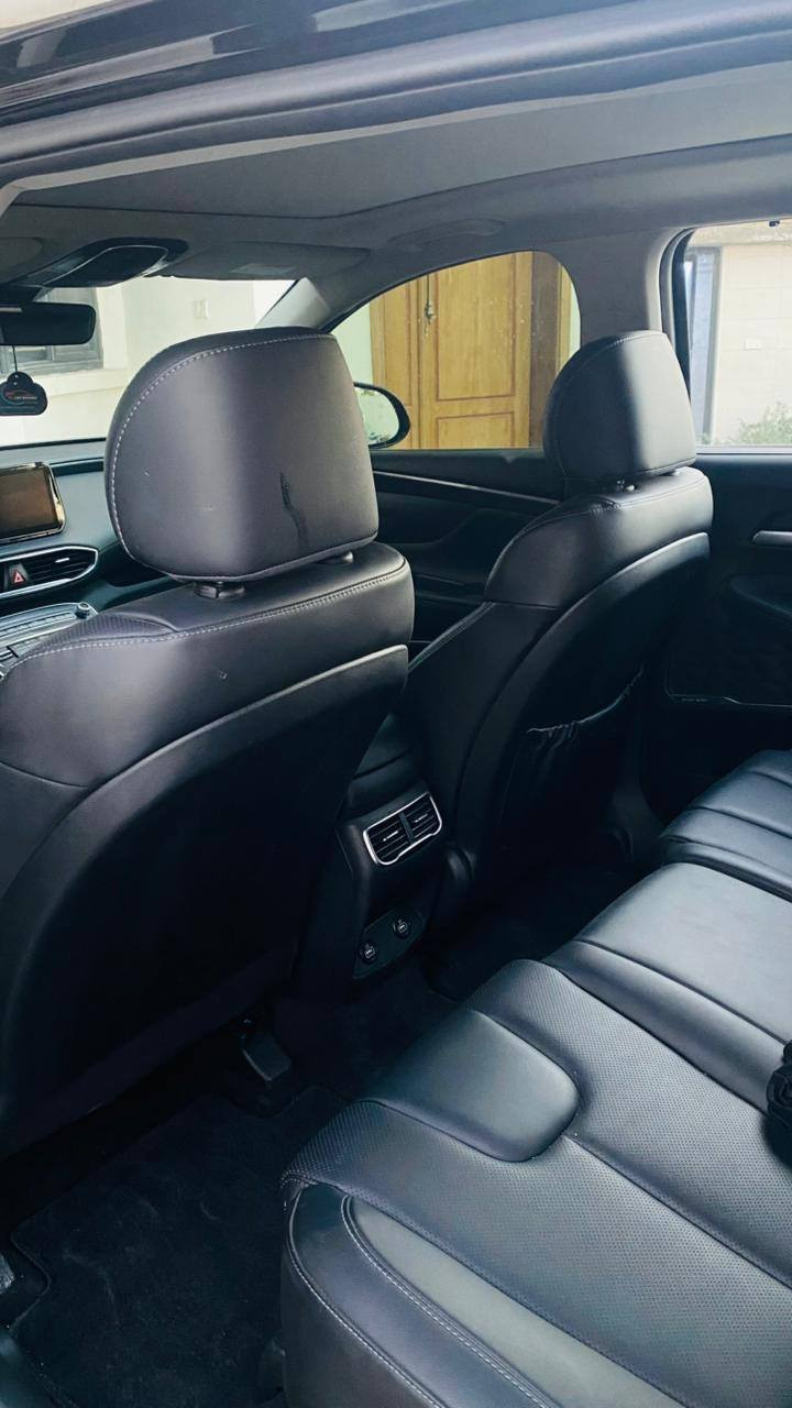 سنتافيا ٢٣ فول موصفات بدون ايرباك بدون دواخل مكينة 2500 
الموصفات
ماشية 15KM
1بصمة تشغيل وتشغيل عن بعد ودخول ذكي
2بنوراما
3رادارات امامي وجانبي وخلفي
4 خمس كامرات
5شاحنة واير لس
6كشنات جلد +تتفئة
7دفع رباعي
8جنطة كهرباء
9انارة يل اي دي +زنون
10سايد بريك بصمة
11شفتات بل ستيرن
١٢ فول تحكم استيرن
١٣ تحديد مسار ونقطة عمياء
وبعد هواي موصفات
السعر 222
*********** اتصال او واتساب
