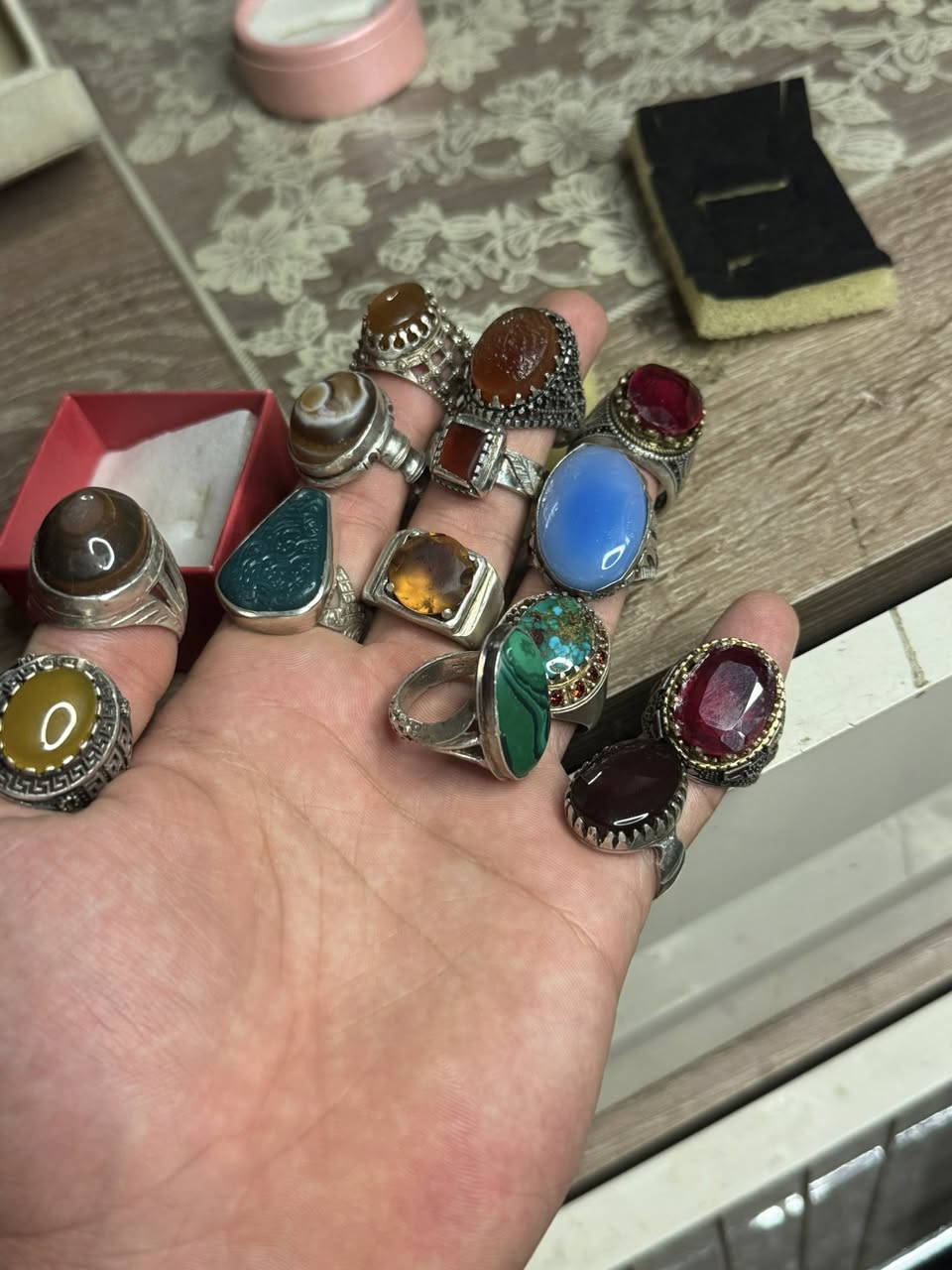 سلام عليكم كلمن وسعره ايوواحد تريده  ادخلي خاص وبيك خير وتدلل


**إذا كنت صاحب هذا الإعلان وتريد حذفه لأي سبب، رجاءا أرسل رسالة إلى الدعم الفني**