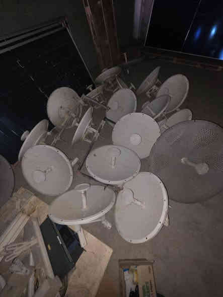 توفرت لدى مكتب blue line لشراء صحون الانترنت 
X11 سعره 18 ورقة الزوج
دش 30 ubnt سعره 80.000
دش 32 هايبر لينك 85.000
روكت xw 85.000
ميموسا سعره 280.000
912. 35.000
عاكسة مكسما 1500.  80.000
عاكسة مكسما 850. 65.0000
يوجد لدينا توصيل كافة المحافظات 
***********
