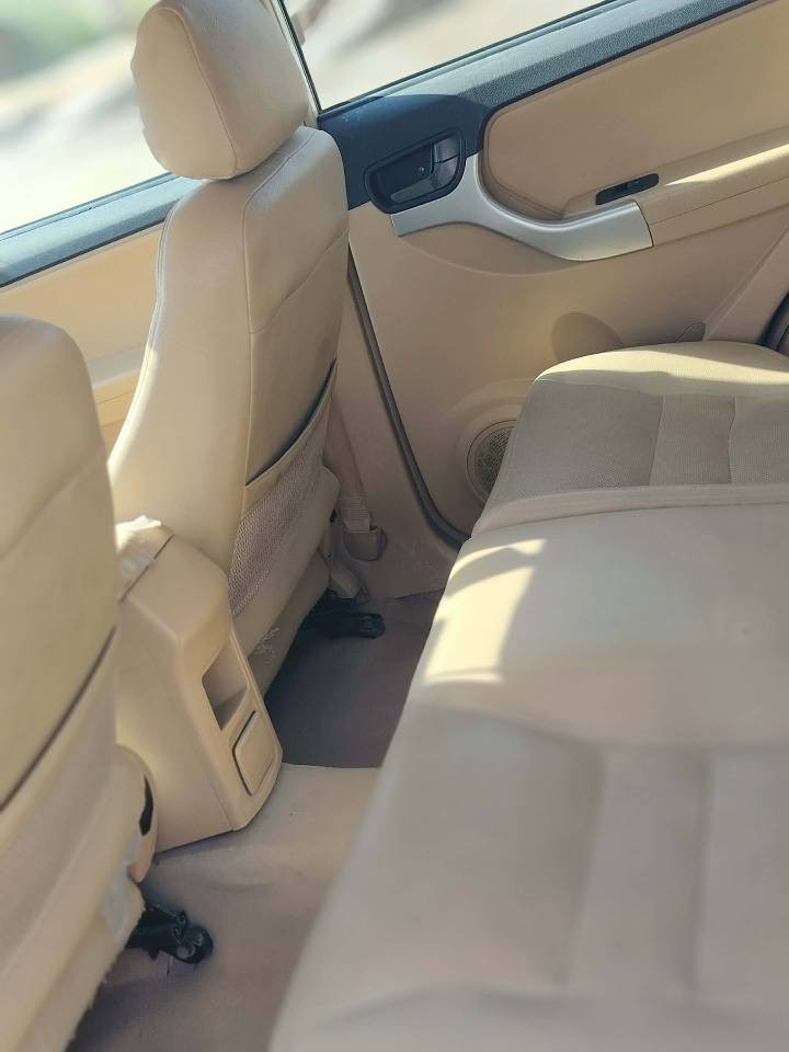 اسلام عليكم تيگو للبيع 13 كير محرك شرط مكفوله من الضربه والتبديل تدفئه تبريد كهربائيات كلها شغاله رقم قادسيه سنويه ل 29 رقم الهاتف *********** بي واتساب السعر 52
