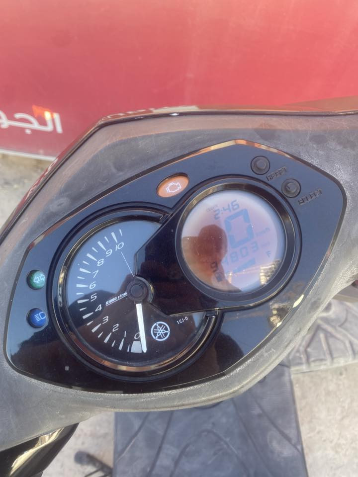 السلام عليكم للبيع  دراجة سكنس فحل ياباني وكالة منزلها رمبة صار اسبوع خطين نظيفة بمعنى الكلمة اي نقص مابيها مكاني بغداد المنصور ***********
