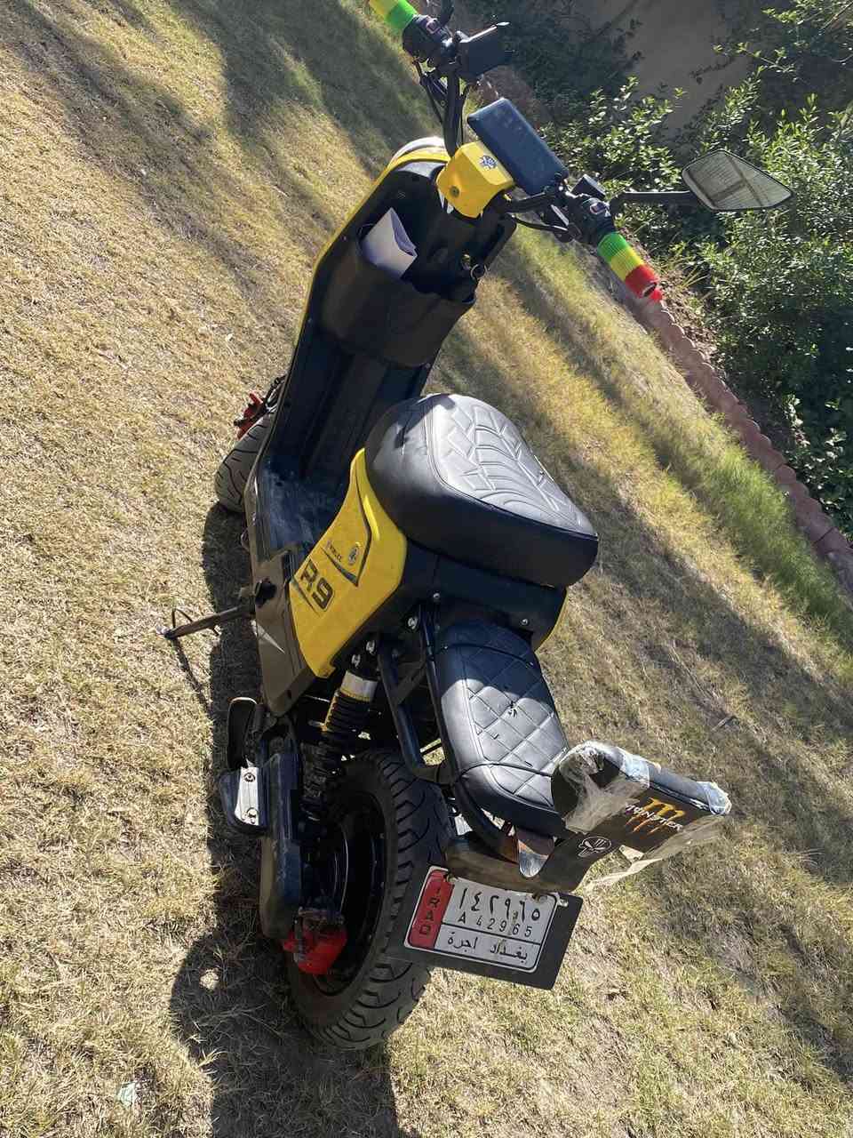 سلام عليكم R9 للبيع 2025   بصمة اسويج كلشي شغال ول دراجة نضيفة 5 بطاريات 32امبير الوحدة  دبل اشارة + يمنة و يسرة 4 تبديلات تمشي 99 ول حقيقي 60 مسند تلفون  للتصال ☎️*********** المكاني اللطيفة الجسر 7السعر 350 وبيهة مجال بسيط
