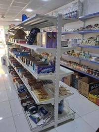 رف وسطي مستعمل للبيع ٣م و٦٠سم الاستفسار واتساب ٠٧٨٠٧٧٨٢٦٣١