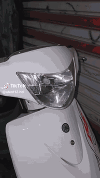 السلام عليكم البيع ماكس عدله دراجه رمبه بلاديه فول واحد علا واحد كفله عامه ممتعوبه الدراجه  الشاري يتصل ***********
