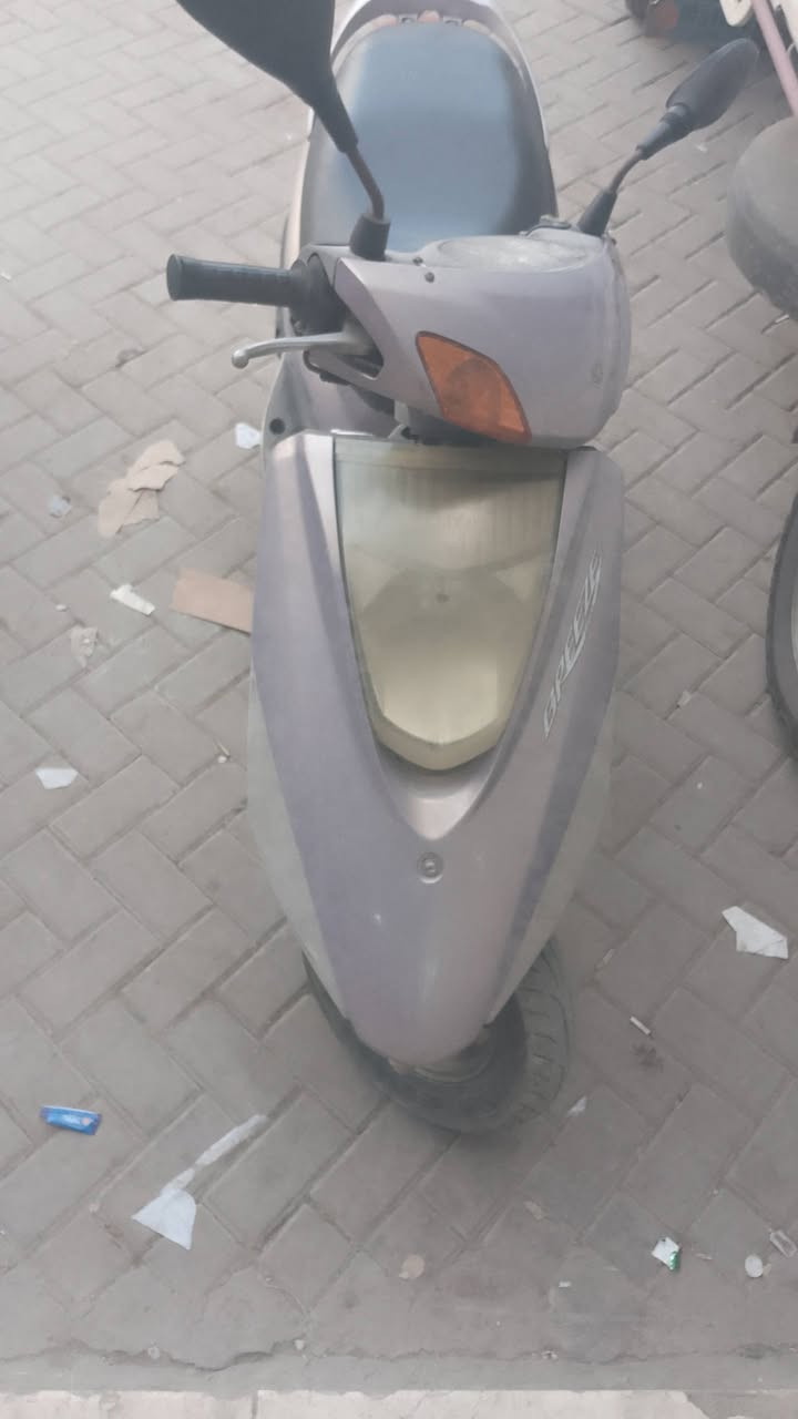 سلام وعليكم بريز قبل يومين نزلته رمبه برغي ممفتوح بيه للبيع مكاني بغداد الاعظميه
***********
