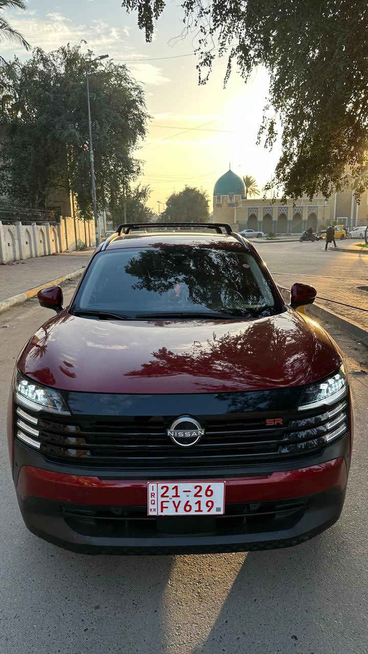 � للبيع نيسان كيكس 2025 الشكل الجديد – وارد أمريكي 🇺🇸
✨ فئة SR فل مواصفات

🔹 محرك 2000 سي سي – 4 سلندر

🔹 ماشي فقط ٢٠٠٠ فقط زيروا (جديدة جدا)

🔹 لون احمر  جميل ومميز 🤍

💎 المواصفات:
فول الفول

بنوراما 

سماعات boos 
سماعات ع الكشن 

السياره بصمتين بيها 

 خمس كامرات 360 درجة

جلد  مع خياطة حمراء رياضية

شاشة كبيرة + شاشة ديجيتال عدادات

إنارة داخلية LED

رادارات أمامية وجانبية

نظام النقطة العمياء

هند بريك أوتو + أوتو هولد

شاحن وايرلس

وغيرها هواية مواصفات فاخرة

📌 الحالة:

جاملغ واحد بدون صبغ فقط بارد وشويه تكحيل 

بدون دواخل

بدون شخط

🧾 رقم الشاصي مرفق مع الصور

السياره كاتي تترقم شمالي فقط

🚗 سيارة نظيفة جداً مكان  بغداد / الاعظميه  / 

للاستفسار اكثر اتصال ب رقم ***********

