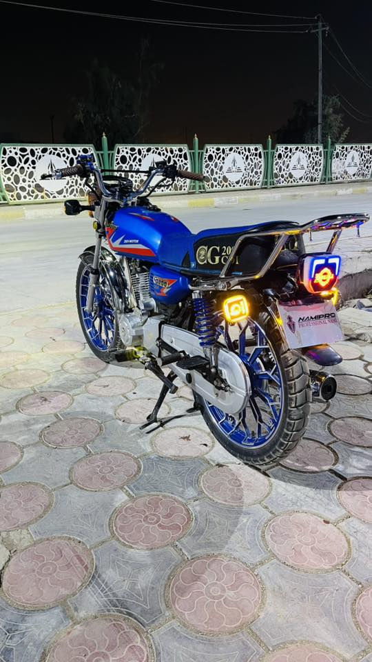 سلام عليكم دراجه للبيع ايراني مديل 2025 مكفوله كفاله عامه اوراق كامله مكاني بغداد ***********
