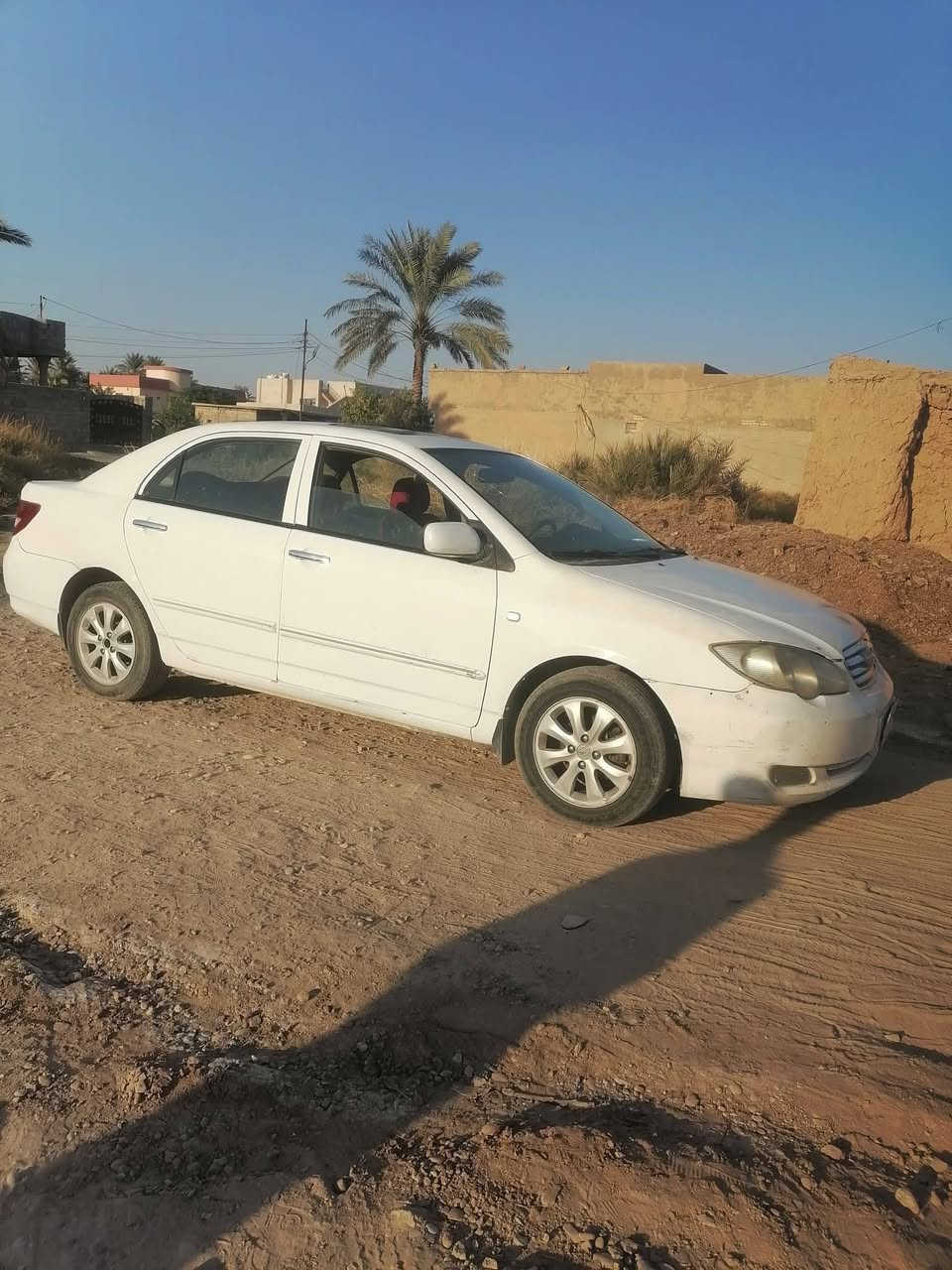 BYD f3 موديل 2013  جاهزة من كلشي تحويل ثاني يوم المكان المقدادية لمن يرغب الاتصال ***********
