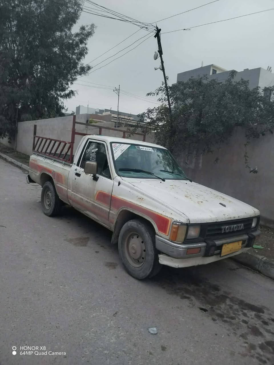 بيكم تويوتا 88 للبيع رقم صلاح الدين اصفر محرك كير اكسل شرط صبغ مكانات بدون ضرر كابون بانزين موجود ورقي شرط التحويل السعر 45 وبي مجال بسيط مكان السياره موصل الايمن آني مكلف بالنشر للاستفسار هذا رقم صاحبها *********** لحد يدخلي خاص رجاء˝
