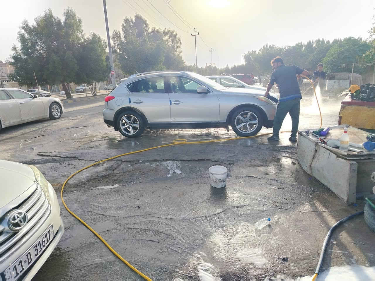 نسيان انفنتي 2012 فول مواصفات للخير جاهزة حداديه كير محرك جديد بل جيس حاويه يابان توني شديته تبريد تدفئه كله شغال علا اخر حبه رقم بغداد مداور السعر 90 بيها مجال *********** مكاني نجف وره كراج بغداد
