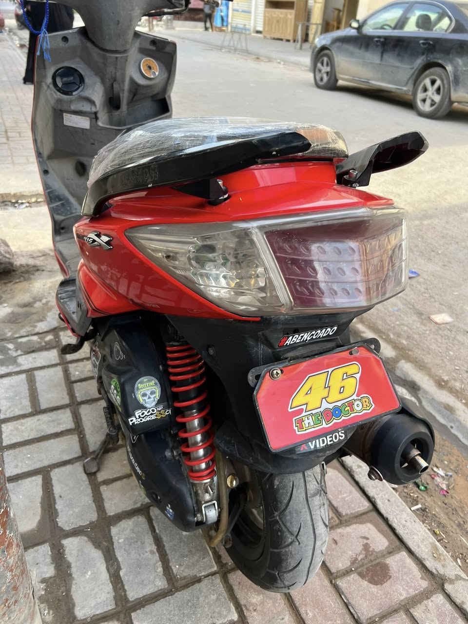 سكنس فحل للبيع كفاله عامه كابريتر مو نوزل شلعه معدل كله بلاد كهربائيات كله شغال السعر 650 وبيهه مجال المكان واسط النعمانيه ***********
