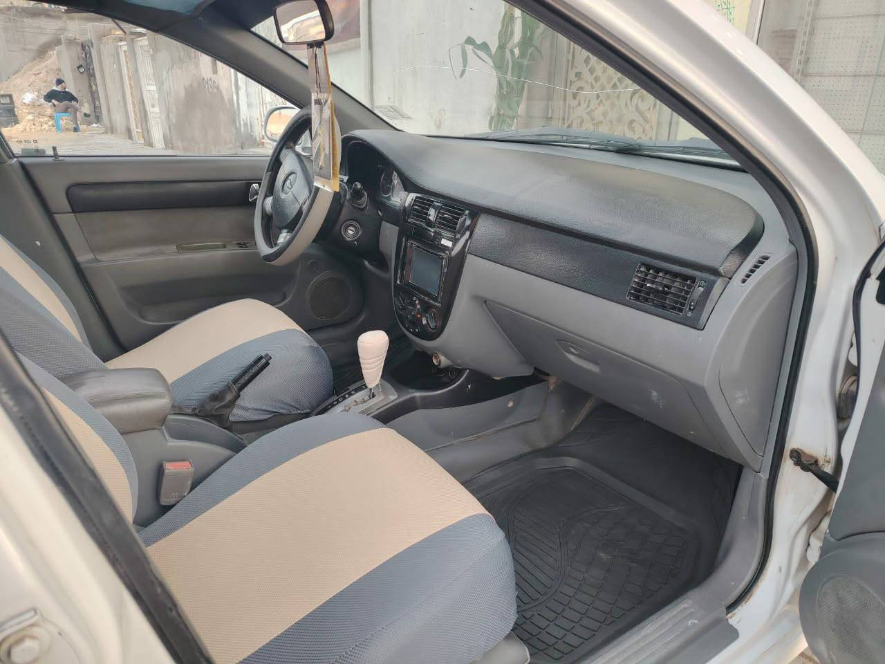 السلام عليكم اوبتره 2010 نضيفه تعال شوف وقتنع وافحص شوف عينك السعر 70 وبيهه مجال قليل ***********
