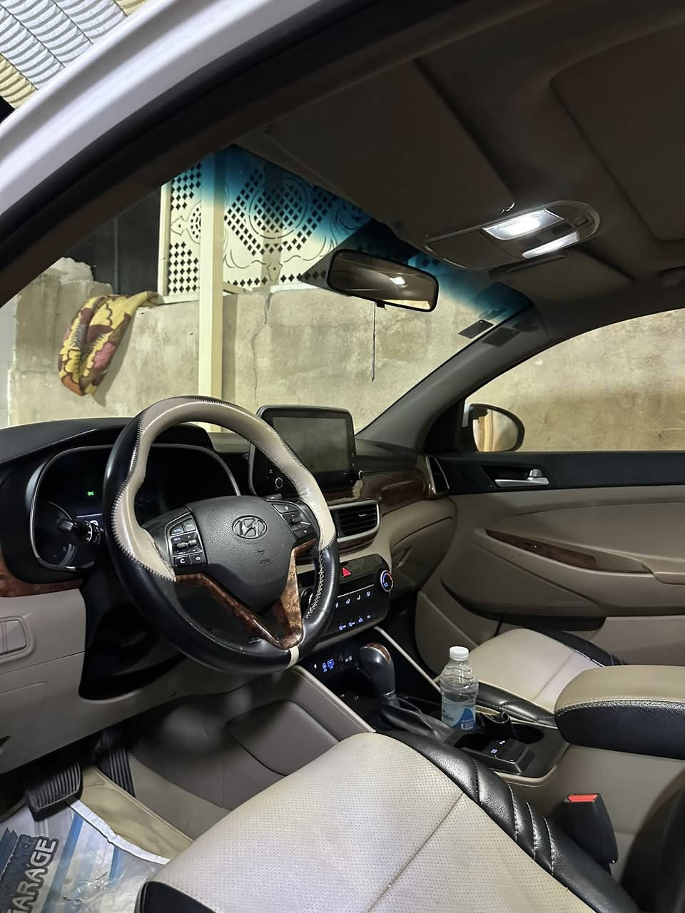 للبيع او مراوس توكسان مديل 2020 خليجي مكفوله
موصفات فول لفول 1/1 (شركة الكاصد)
بصمه بنورامه حساس امامي خلفي جنطه كهرباء ٣ انضمه قياده ٥ عدسات لد صباحي شاشه جبيره كامره إماميه و خلفيه اشاير بل مري مري شفط اشارت ترحيب  داخل صاج بلادي سياره كلشي بيها شركه سبير منازل ماشيه ٩٤ حقيقي تخم تاير صدر جديد سياره جاهزه من كل نواحي برغي مبيها نقص هزه جديده ورقم جديد رقم بغداد ب اسمي تحويل ثاني يوم سعر خاص او اتصل ع رقم والرد سريع متواجد واتساب وسعر مناسب *********** اتصل واتساب

***********
