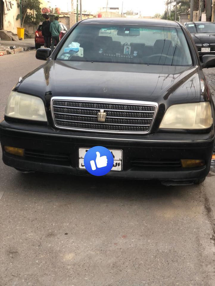 ملكه. دكمتين ادوات. ادوات. متومه رقم وسنويه. عل شاصي مكينه دي فور برده خلفيه سياره جديده دواخل حلوه. شراي بخدمتك سعر 30 ورقه وبيها مجال للشراي مكاني البصره ***********
