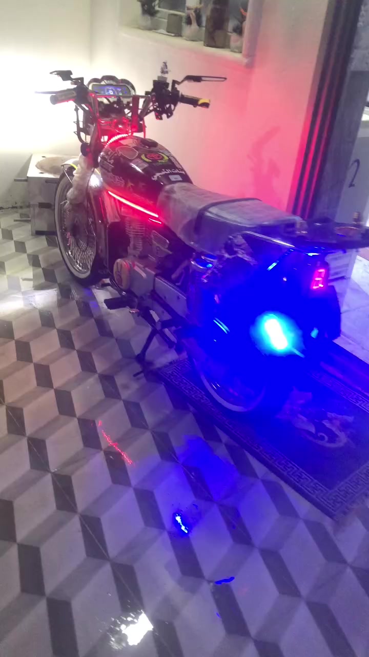 السلام عليكم اخوان تايكر 4كير موديل 2024 الدراجه جديده بمعنه الكلمه مثل ماموضح بل صوره نظيفه ماناقصها برغي ومجنيزه اوراق الدراجه بيها 3ورقات متعوب عليها الدراجه كلش سعرها 850  مكاني رمادي مجمع الهندسي ٦كيلو رقمي *********** وتحياتي للجميع
