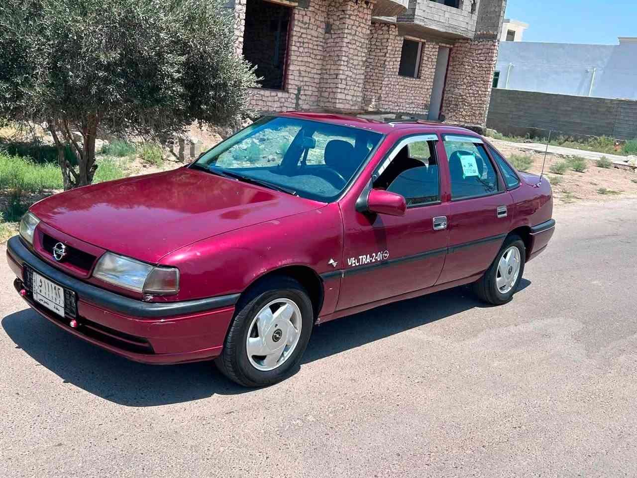 🚗 للبيع أوبل فكترا 1995 🚗
#أوبل_فكترا #سيارات_للبيع #الرمادي #الأنبار

التفاصيل:
✅ الموديل: 1995  
✅ المحرك: 2000cc 💪  
✅ الصبغ: مصبوغة صبغ عام تجميلي ✨  
✅ التبريد: شغال بس ناقصه غاز ❄️  
✅ الحالة: ما ناقصها شي، جاهزة على المفتاح 🔑  
✅ النظافة: مثل الصور وأحلى بالواقع 📸  

💰 السعر: 47 ورقة  
💬 قابل للتفاوض بالمعقول

📍 المكان: الرمادي - الأنبار  
📞 للاستفسار: [***********]
