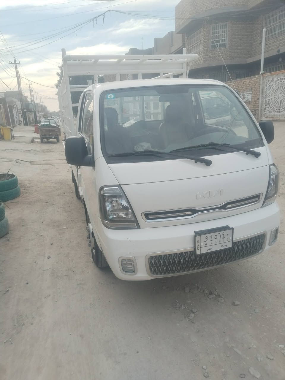 للبيع كيا فحل موديل ٢٠٢٣ سيارة جديدة جاهزة للعمل محور 14 ستد 27 تانكي120لتر السعر 188ورقة
ملاحظة السيارة تنباع بدون محجر ***********
